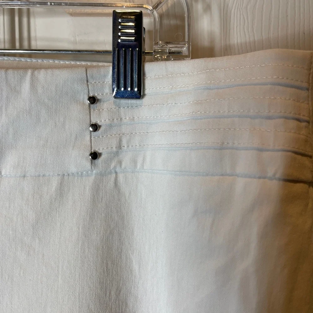 JM Collection Lightweight Cotton Blend Capri Pants - Picture 3 of 5
